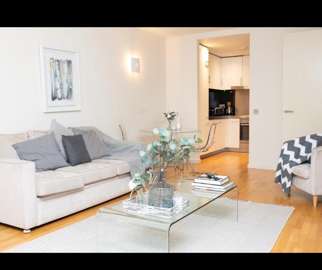 London Luxury 1 Bedroom Apartment Minutes Walk From Canary Wharf Экстерьер фото